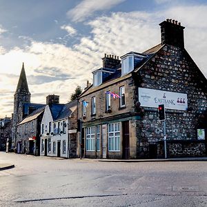 Oyo Eastbank Hotel, Speyside Scotland